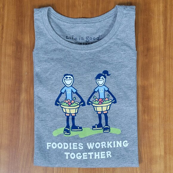 Life Is Good Crew Neck Short Sleeve Vintage Foodies Working Together Tee - M - Picture 3 of 9
